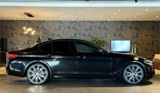 BMW 5-SERIE 520i High Exe I 20" INDIVIDUAL I Nappa I NL Auto