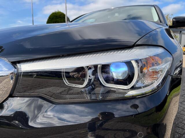 BMW 5-SERIE 530D Sedan 2017 Executive Sportline Zwart