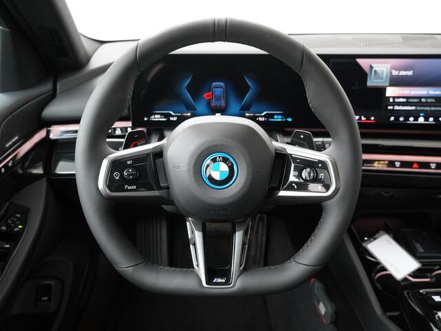 BMW 5-SERIE Touring 530e | M Sportpakket | Trekhaak |
