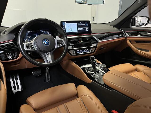 BMW 5-SERIE 530e M-Sport | SCHUIFDAK | LASER | HEAD-UP | ACC | 97% SOH |