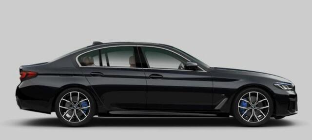 BMW 5-SERIE 530i High Executive Edition M Sport - Schuifdak - Comfortstoelen - Parking Assistant Plus - Elektrisch verwarmde voorstoelen - High Beam Assistant - Hifi - BMW Laserlight - Stuurwielrand verwarmd -