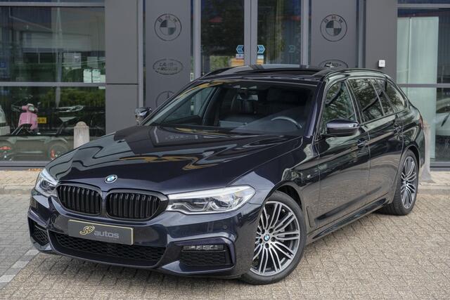 BMW 5-SERIE Touring 520i M-Sport 184pk Panoramadak Comfortstoelen Virtual cockpit Camera NLauto