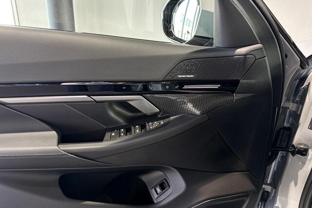 BMW 5-SERIE Touring 530e M Sport Edition | Harman Kardon | Stoelverwarming | Head-up Display |