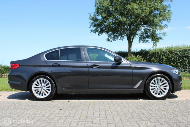 BMW 5-SERIE 530e iPerformance High Executive LEDER XENON LED