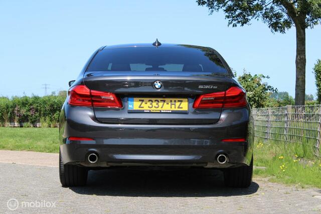 BMW 5-SERIE 530e iPerformance High Executive LEDER XENON LED