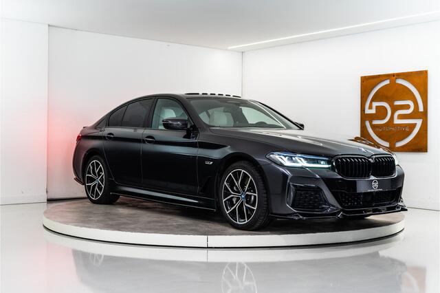 BMW 5-SERIE 530e High Executive M-Sport 300PK | Laser | Pano | Leder | Sfeer | 12 MND Garantie