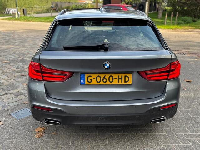 BMW 5-SERIE 530 i Touring autom High Exe Ed M-pakket digidash,panodak,zwartleer,navi,led