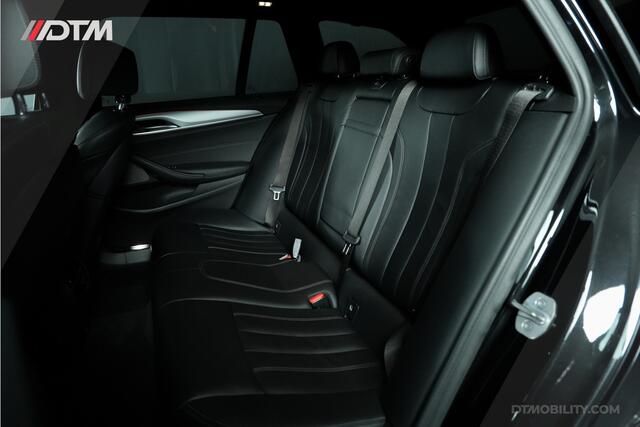 BMW 5-SERIE Touring 525d High Executive | Pano | Stoeverkl. | 360 |