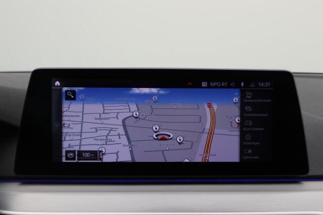 BMW 5-SERIE 530e iPerformance High Executive M Sport Softclose, Camera, H&K, Head-Up, Apple Carplay, Trekhaak, Keyless