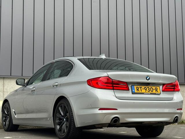 BMW 5-SERIE 520i 184PK Automaat Exe. Pano/schuifdak Camera Stoelverwarming