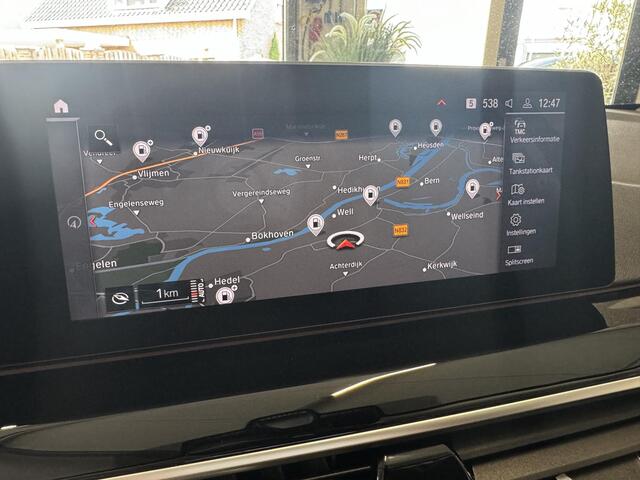 BMW 5-SERIE Touring 520i High Executive Alles zwart!