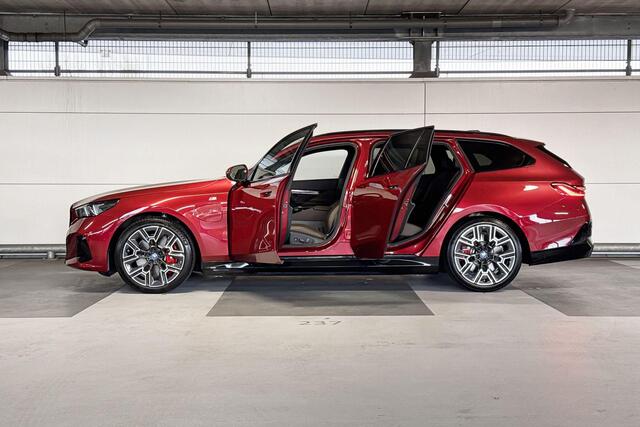 BMW 5-SERIE Touring 550e xDrive