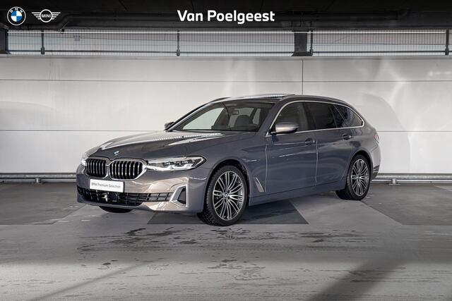 BMW 5-SERIE Touring 520i Business Edition Plus