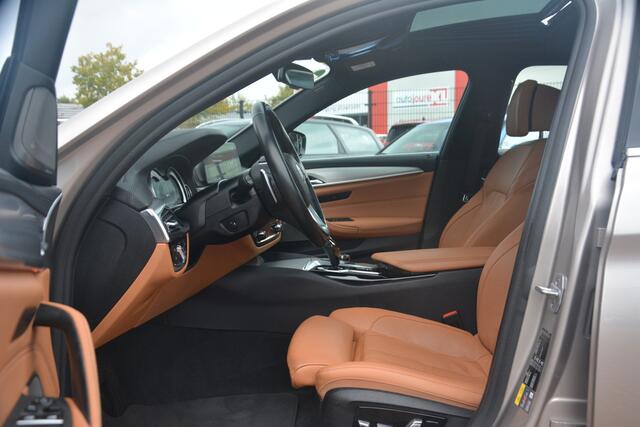 BMW 5-SERIE 530e iPerformance High Executive | BMW Individual | Navigatie | H&K L7 Surround | 360 Camera | Schuifdak | NL auto!! | BMW premium garantie nog van toepassing!!