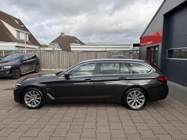 BMW 5-SERIE Touring 530e Business Edition Plus Org NL 1ste eigenaar