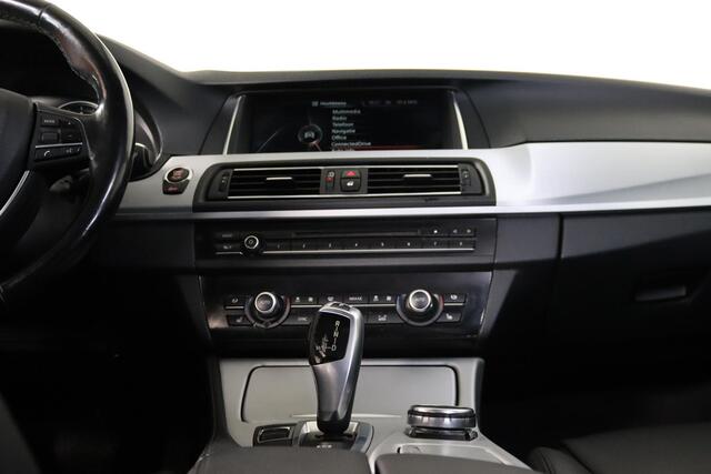 BMW 5-SERIE Touring 520xd High Executive, Xenon, Cruise Control, Stoelverwarming, Lederen Bekleding