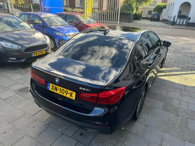 BMW 5-SERIE 520i High Executive M-Sport