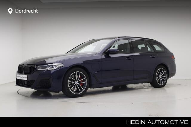 BMW 5-SERIE Touring 530e M-Sport | Panorama | Harman Kardon | Driving Assistant Professional | Trekhaak