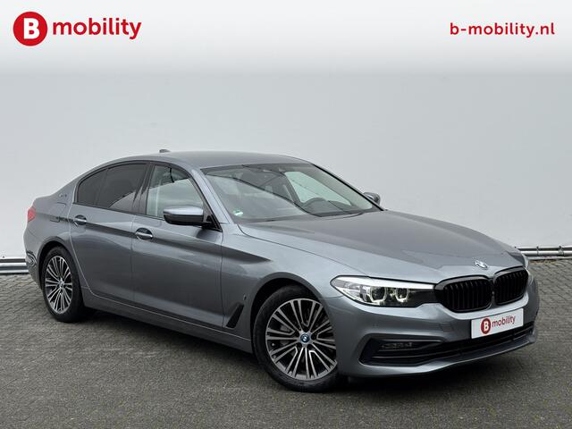 BMW 5-SERIE 530e iPerformance High Executive Trekhaak Achteruitrijcamera | Head-Up Display | Driving Assistant | Leer