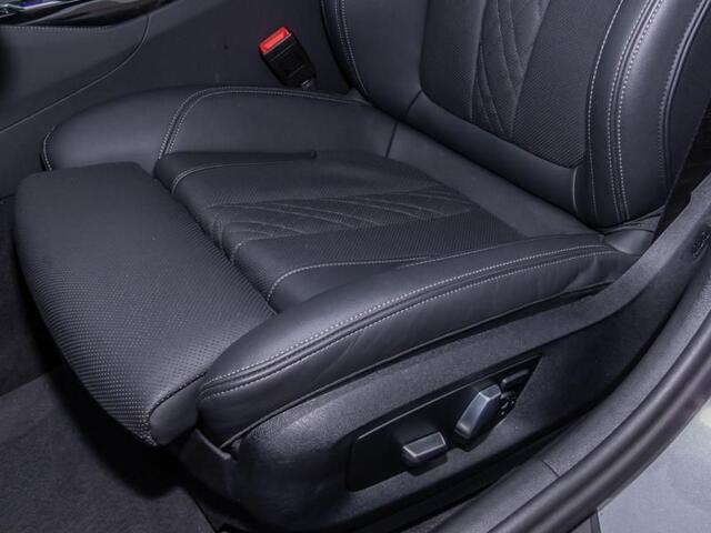 BMW 5-SERIE Touring 530e xDrive M-SPORT ** LASER, LEDER, PANORAMA, TREKH, HuD, HiFi, 19-inch LMV ** ¤ 42.750,= onder NP - Ex-BMW AG ** ** INFORMEER OOK NAAR ONZE AANTREKKELIJKE FINANCIAL-LEASE TARIEVEN **