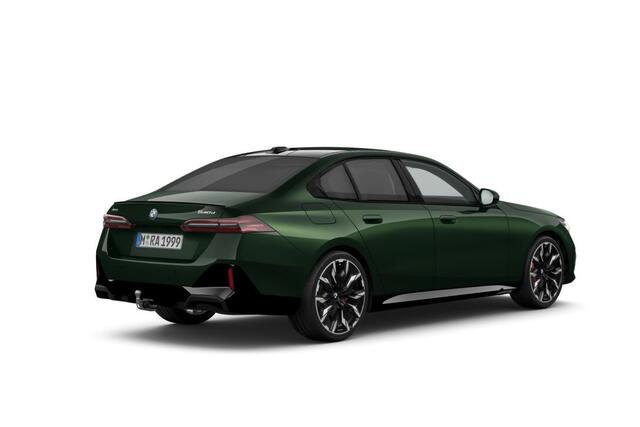 BMW 5-SERIE 540d xDrive | M Sportpakket Pro | Innovation Pack | Travel Pack | Comfort Pack | Trekhaak