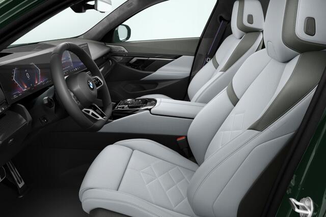 BMW 5-SERIE 540d xDrive | M Sportpakket Pro | Innovation Pack | Travel Pack | Comfort Pack | Trekhaak