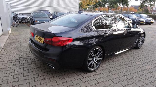 BMW 5-SERIE 540i High Executive. M-Pakket.