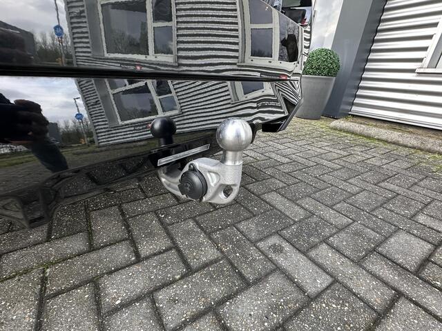 BMW 5-SERIE Touring 530e M Sport Edition Comfort toegang | Elect trekhaak | Origineel NL