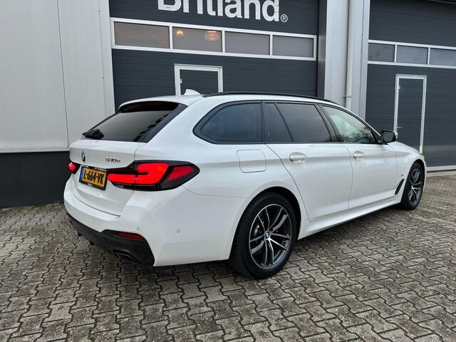 BMW 5-SERIE 530e M-sport Touring 2021 BTW *Pano *Adaptive *Leer *Laser *360gr Camera