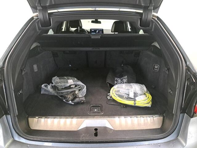 BMW 5-SERIE Touring 520e Aut. Hybrid BuExe Editon Plus | Panorama | Leder | Memory | New Model | Full