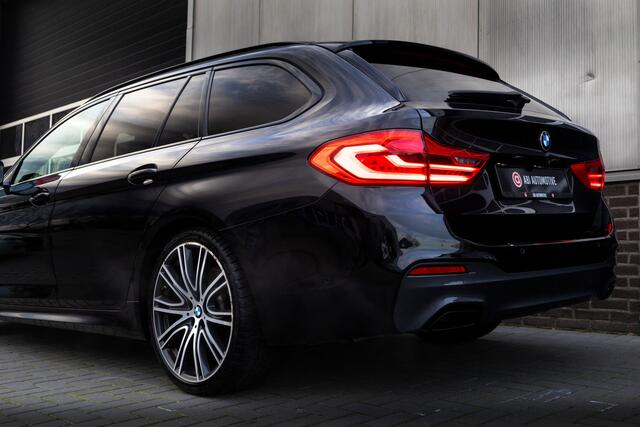 BMW 5-SERIE Touring 540i xDrive 340 pk High Executive /Pano-Dak/ Head-Up/ Harman&Kardon/ Keyless/ 360-camera/ Sport-Stoelen/ Stoel.Verw/ 20''LMV