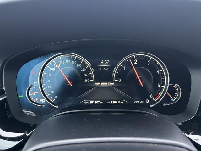 BMW 5-SERIE M550D X-Drive Sedan 2018 NL auto Dealerauto