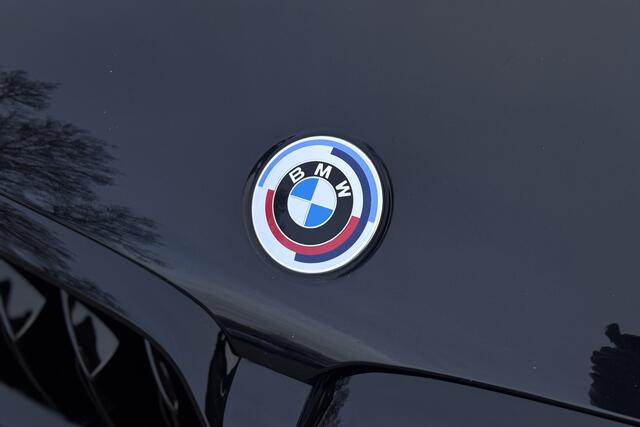 BMW 5-SERIE Touring 530i M-Sport | Panodak | Comfortleder | Camera | Head Up | Boxmore Audio | Trekhaak