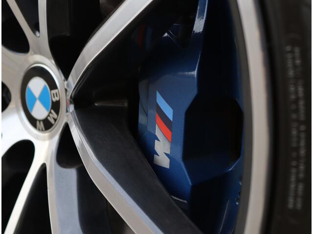 BMW 5-SERIE Touring 530e M-sport | Trekhaak | Pano | H&K | Head-up | Org. NL