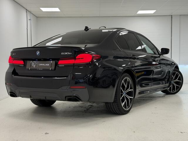 BMW 5-SERIE 530e xDrive M-Sport Pro | Sportstoelen | Harman/Kardon | Schuif/
