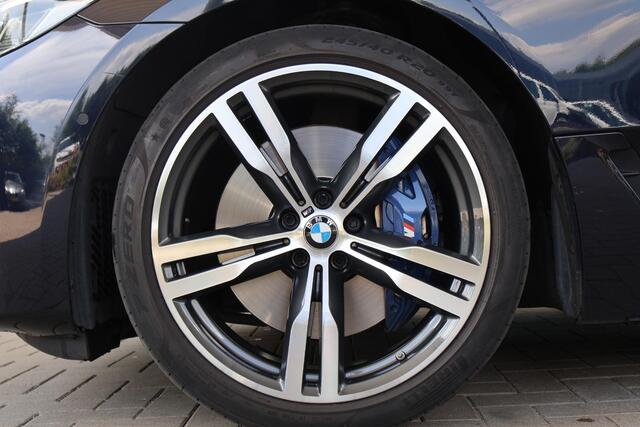 BMW 6-SERIE Gran Turismo 630i High Executive Edition | M Sport Edition | Comfort Access Pakket | Safety Pakket | Head-up Display | Panorama Dak