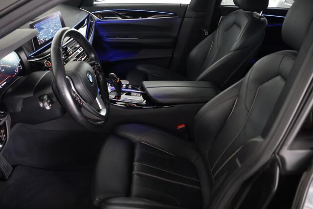 BMW 6-SERIE Gran Turismo 630d Sport Line / Opendak / Bi-Xenon / Leder / Pilot assist