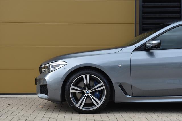 BMW 6-SERIE Gran Turismo 640i xDrive High Executive * M-Sportpakket * Panoramadak * LED * Trekhaak *