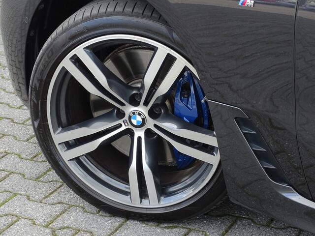 BMW 6-SERIE 640i 341PK / Softclose / Pano / ACC / 2018 /