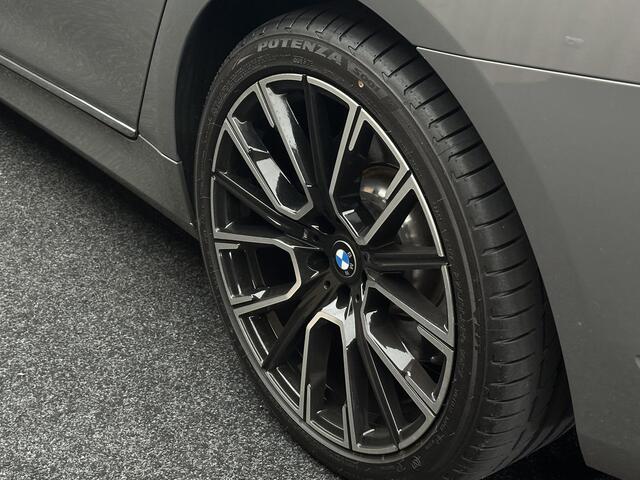 BMW 7-SERIE 745Le xDrive High Executive chauffeur pakket Lounge Panorama Dealer Garantie Massage