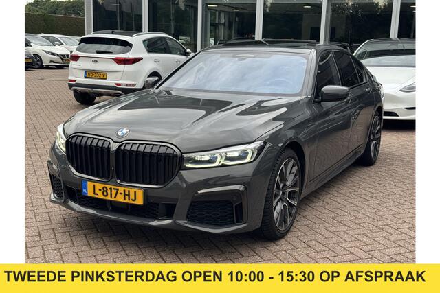 BMW 7-SERIE 745e High Exe. M Sport / Schuifdak / 360Camera / Head-up / Softclose / 20'' / Volleder / Nachtzicht / Laser LED / Stoelmassage 4x / Stoelventilatie 4x / Dodehoek / DAB / Navigatie / ACC