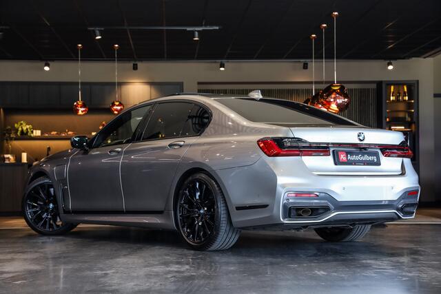 BMW 7-SERIE 745e High Exe M-Sport Individual Comfortstoelen V/A Nappa Leder Memory/ Koeling/ Massage, Glasdak, ACC, HUD, Softclose, Laser, Keyless, Harman-Kardon, Driving Ass/ Warmte Comfort/ Airco Comfort/ Park+ Pakket, 4 Zone, Bmw Live, Lmv 20''