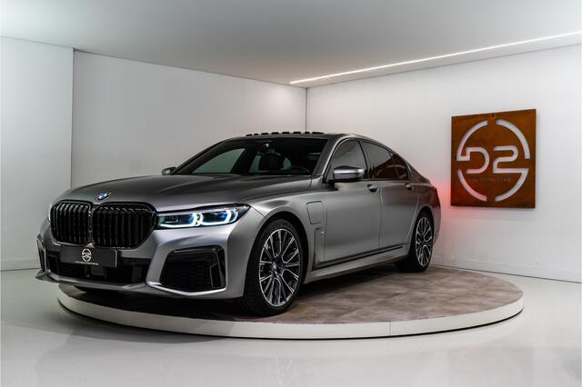 BMW 7-SERIE 745e High Executive M-Sport 394PK | Frozen | Pano | Sfeer | Softclose | Laser | 12 MND Garantie