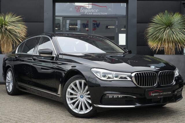 BMW 7-SERIE 740Le xDrive Luxury High Executive 327pk Panoramadak/Navigatie/Camera