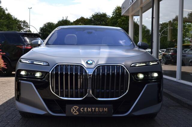 BMW 7-SERIE 750e xDrive M-Sport - TV Achter - Vol
