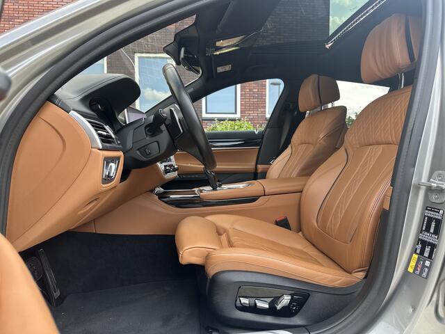 BMW 7-SERIE 745e High Executive 396pk | M Sportpakket | Elektrisch glazen schuif-/kanteldak | Achterasbesturing | CoPilot Pack | Driving Assistant | Laser LED koplampen | Audio Media Pack | Voorstoel(en) met massagefunctie | Prachtig exemplaar!