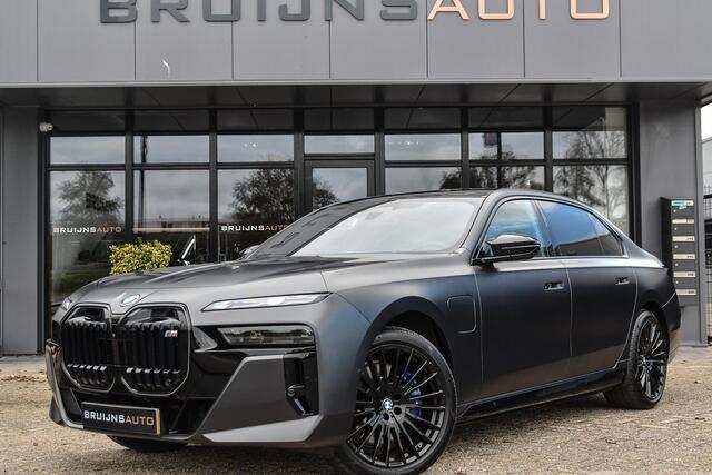 BMW 7-SERIE M760e xDrive |Theatre screen|M-sport|BTW|