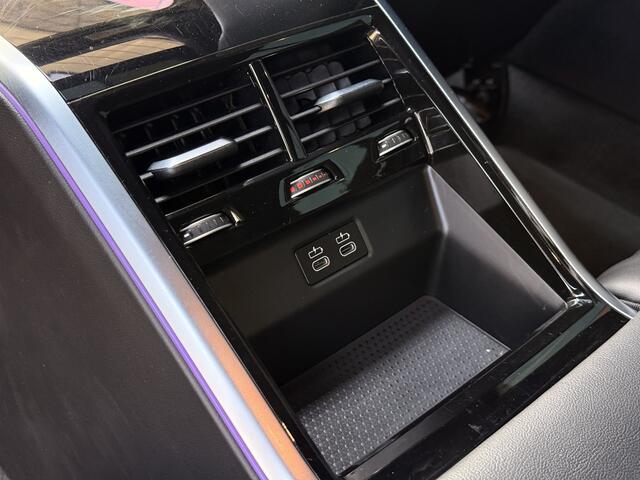 BMW 8-SERIE Gran Coupé M850i xDrive High Executive | Panoramadak | Carbon Core | Laser | 360 Camera