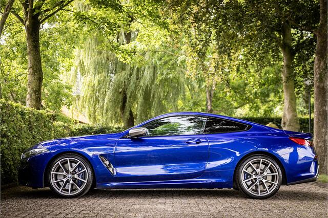 BMW 8-SERIE M850i xDrive Individual San Marino Carbon Dak Adaptive Chassis Soft Close Crystal Clarity Laser