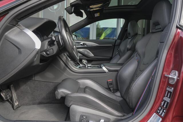 BMW 8-SERIE Gran Coupé 840i 333pk M-sport xDrive Panoramadak M8 seats Bowers&Wilkins Stoelkoeling Aventurin Rot 20" LMV